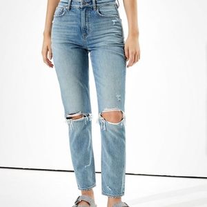American Eagle mom jeans